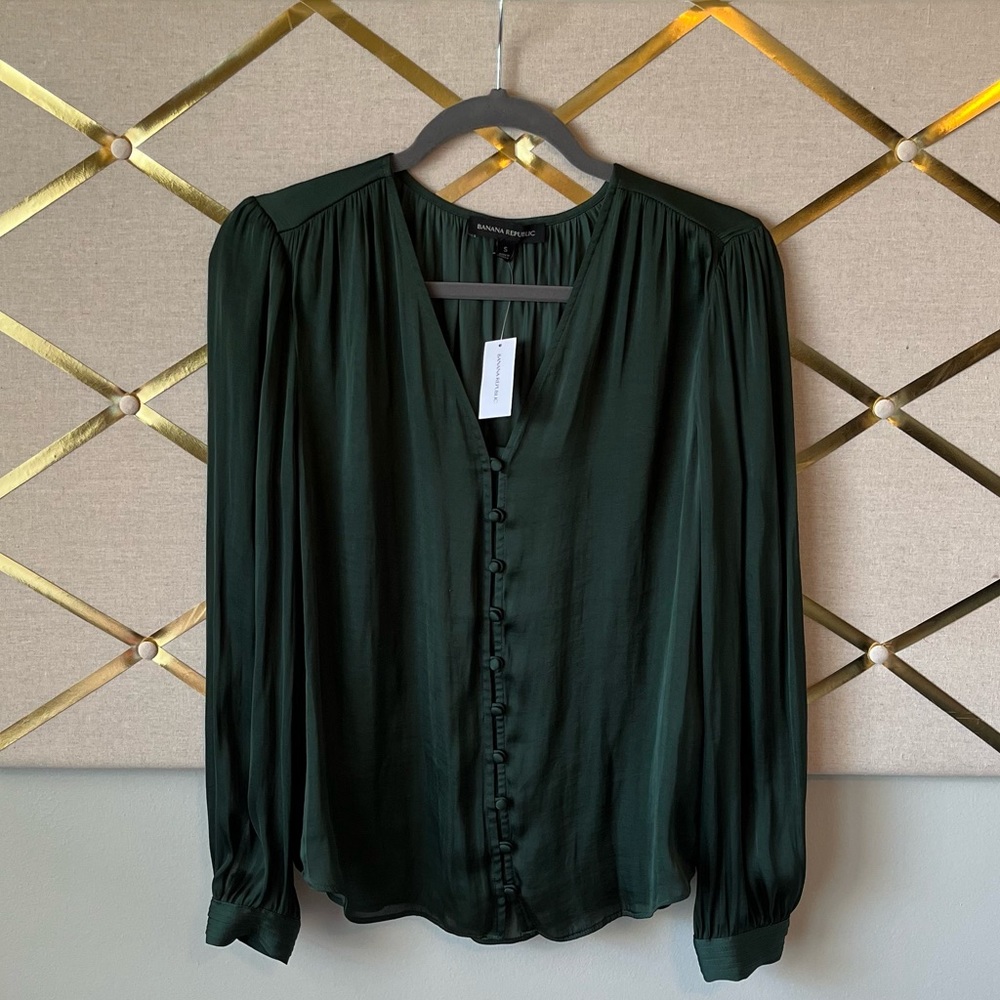 🥳NWT Banana Republic Blouse